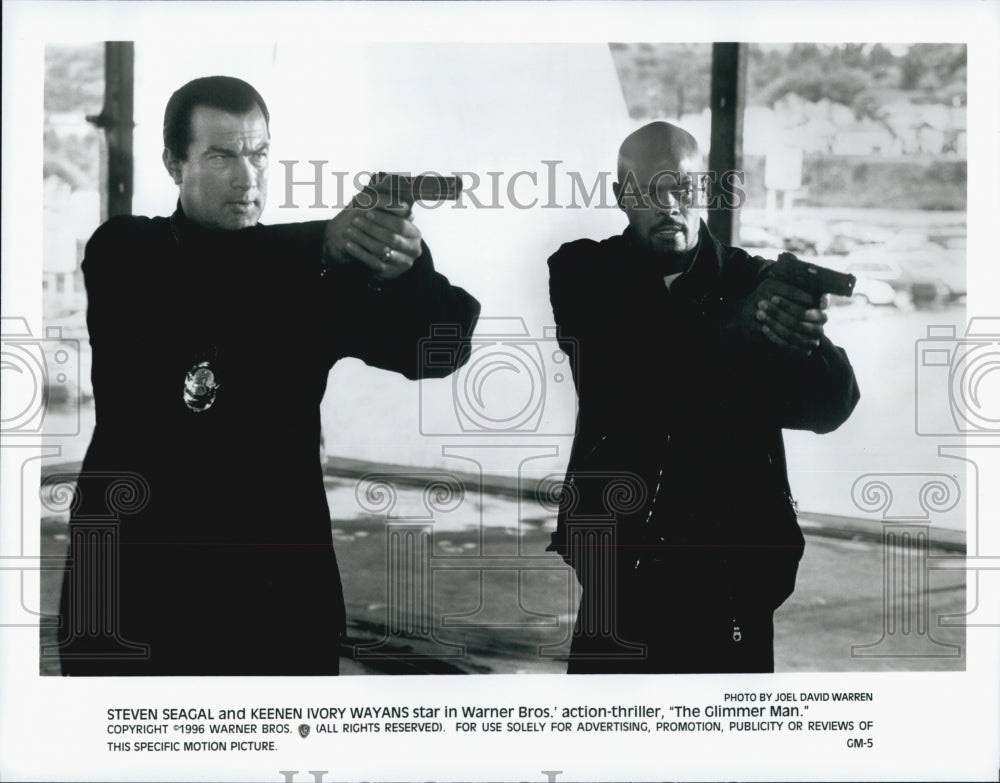 1996 Press Photo &quot;The Glimmer Man&quot; Keenan Ivory Wayans, Steven Seagal - Historic Images