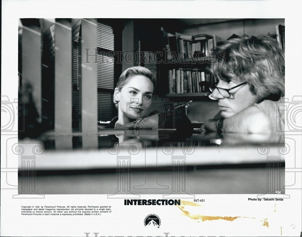 1994 Press Photo Scene From Film Intersection - Historic Images