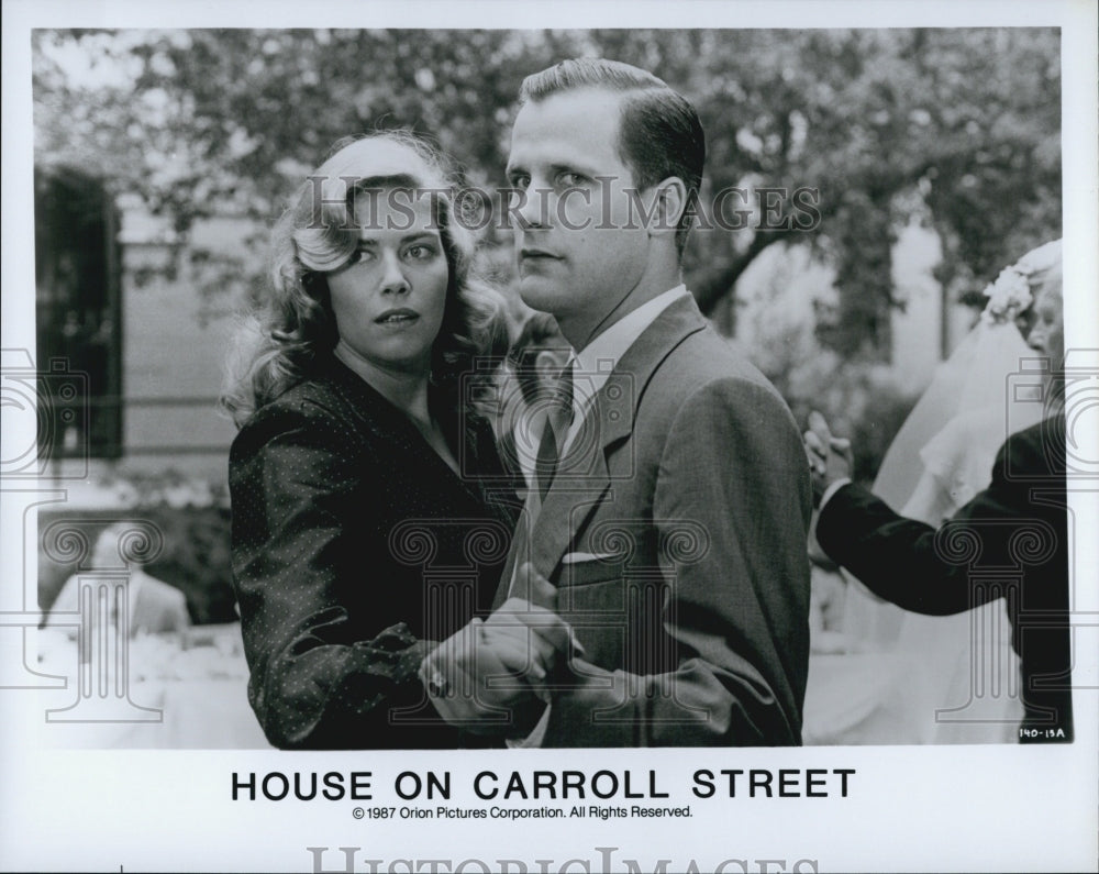 1987 Press Photo  Kelly McGillis And Jeff Daniels In &quot;House On Carroll Street - Historic Images