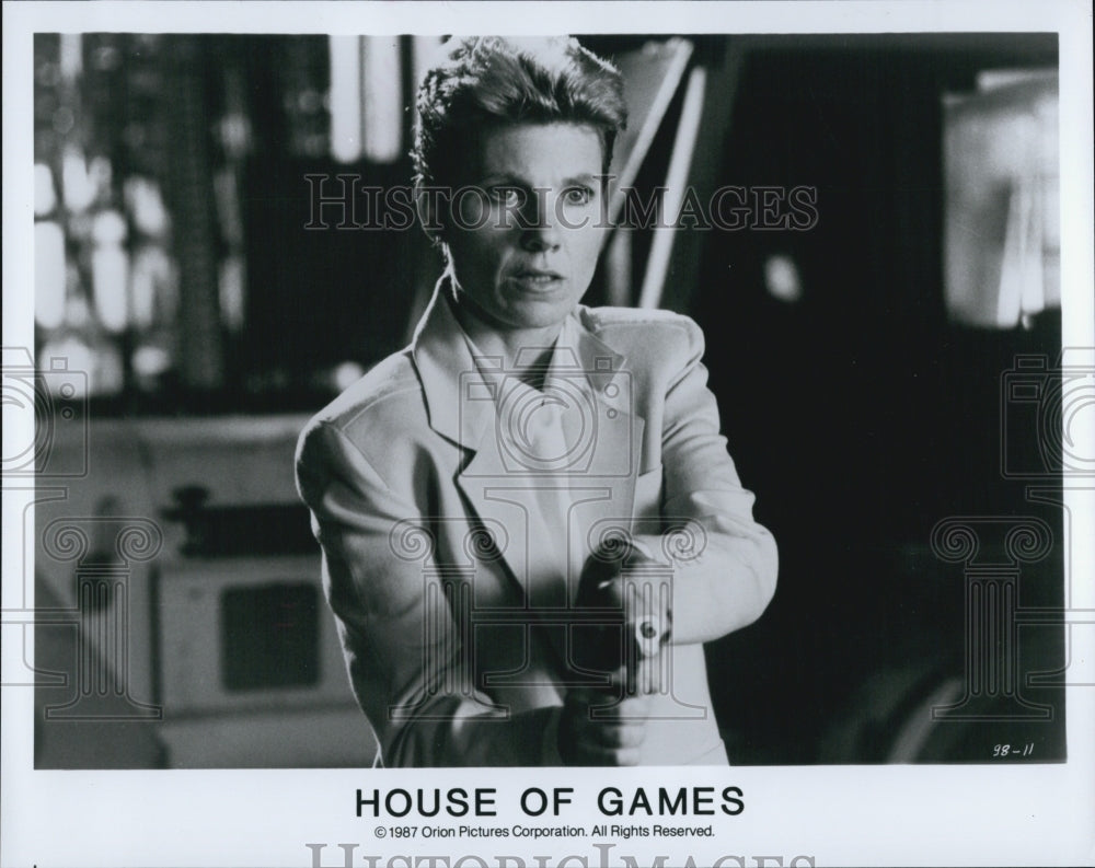 1987 Press Photo Lindsay Crouse in "House of Games" - Historic Images