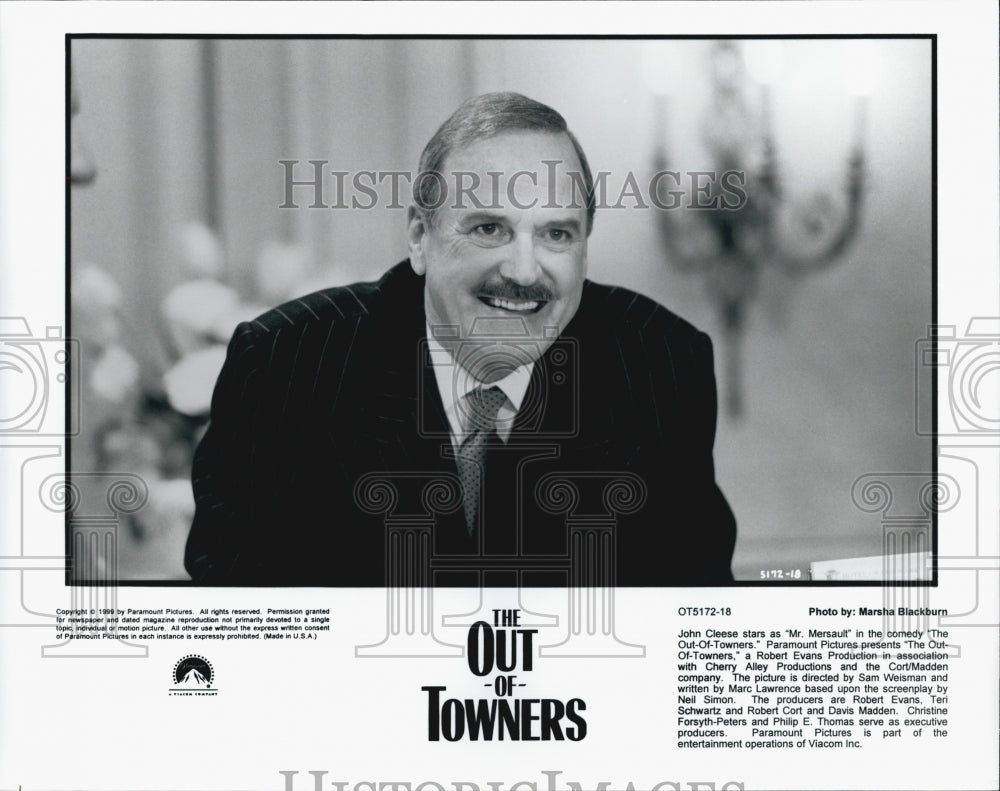 1999 Press Photo Actor John Cleese in &quot;The Out of Towners&quot; Film - DFPG75641 - Historic Images