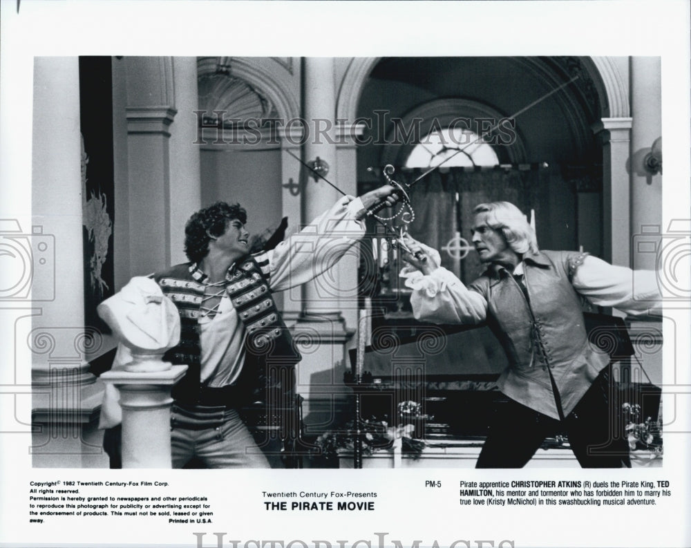 1982 Press Photo The Pirate Movie" Ted Hamilton & Christopher Atkins - Historic Images