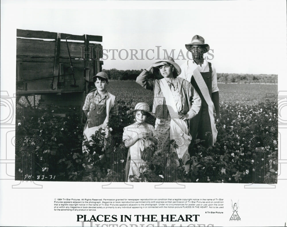 1984 Press Photo  "Places in the Heart"Sally Field,Danny Glover,Y Hatten,G James - Historic Images