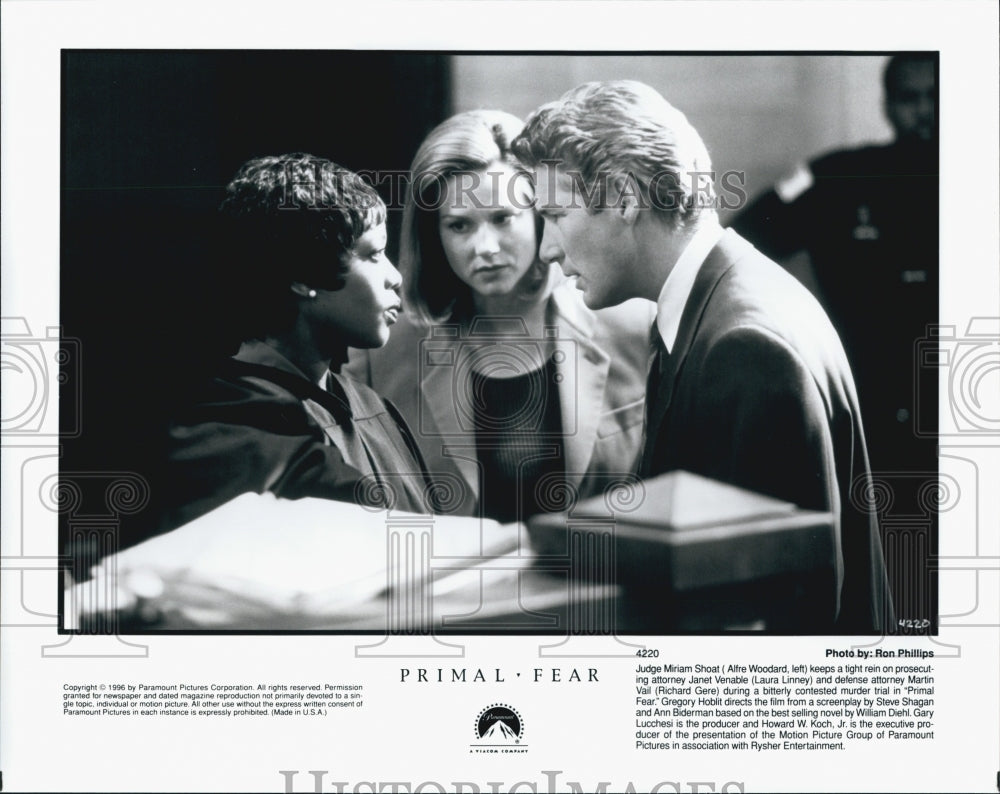 1996 Press Photo "Primal Fear" Alfre Woodard,,Laura Linney.Richard Gere - Historic Images