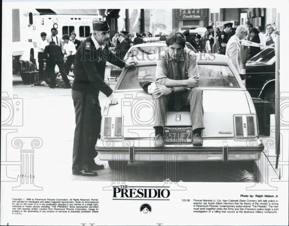 1988 Press Photo Mark Harmon And Sean Connery In "The Presidio" - Historic Images