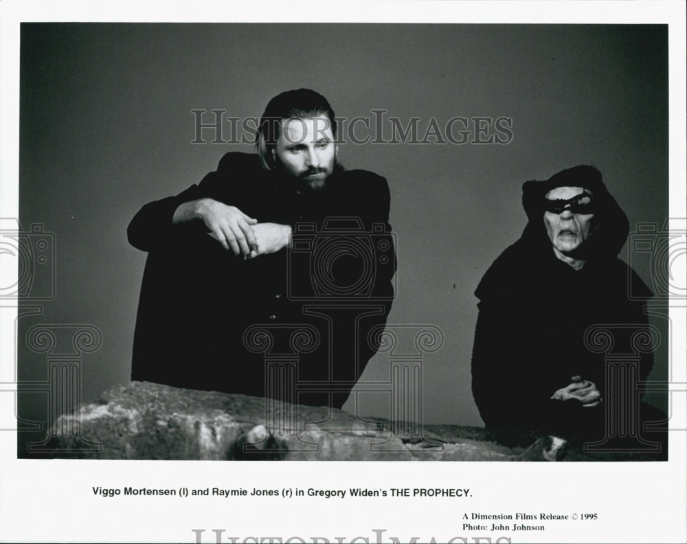 1995 Press Photo "The Prophecy" Viggo Mortensen & Raymie Jones - DFPG77287 - Historic Images