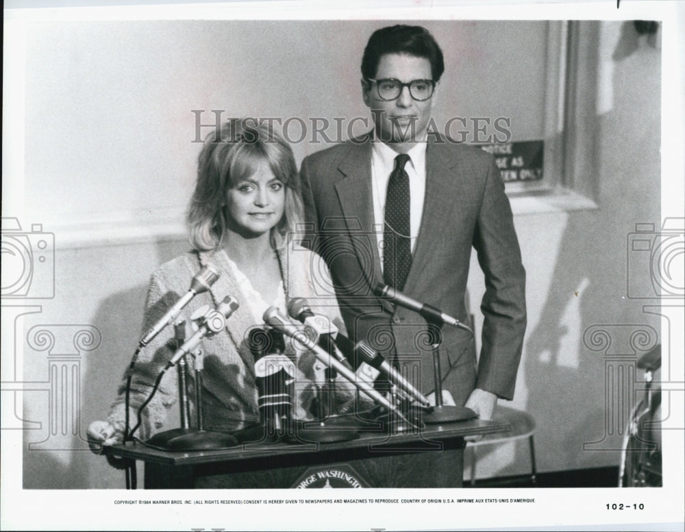 1984 Press Photo Actress Goldie Hawn Starring In Comedy Film "Protocol" - Historic Images