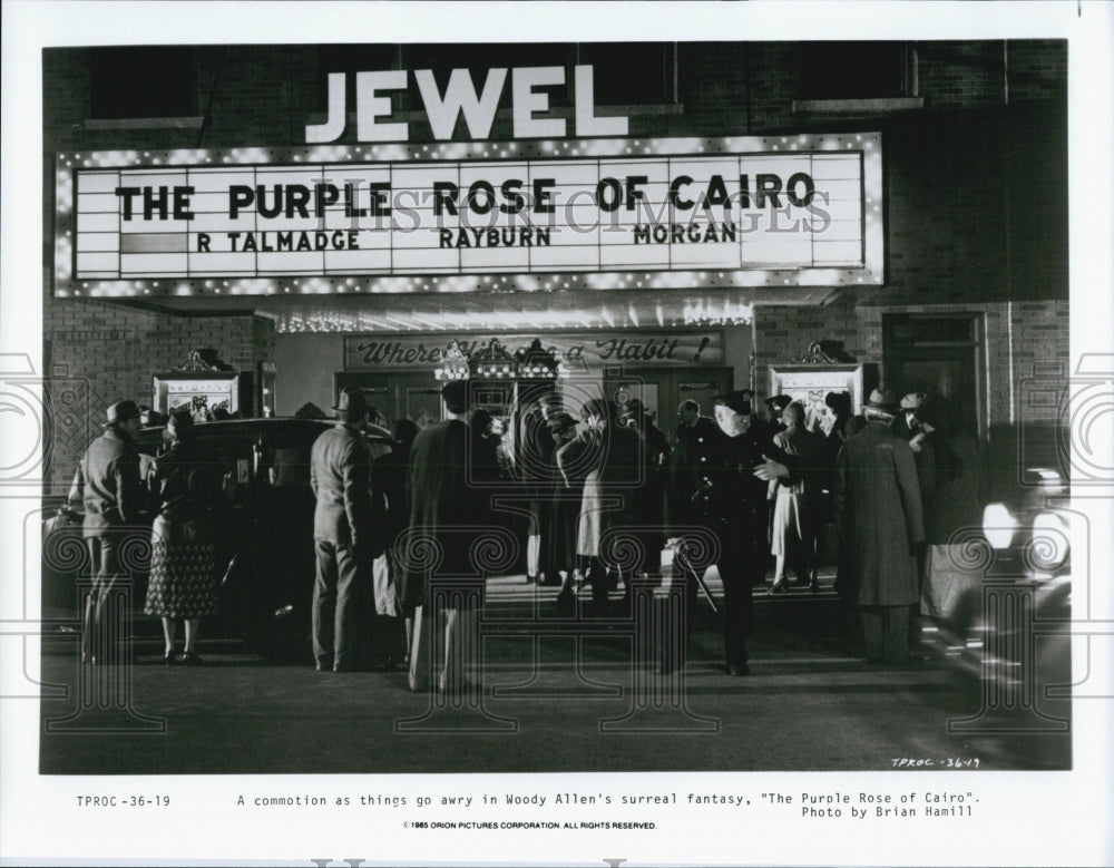 1985 Press Photo A scene from "The Purple Rose of Cairo" - Historic Images