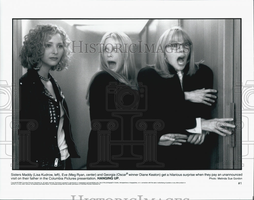2000 Press Photo Lisa Kudrow, Meg Ryan, Diane Keaton in "Hanging Up" Film - Historic Images