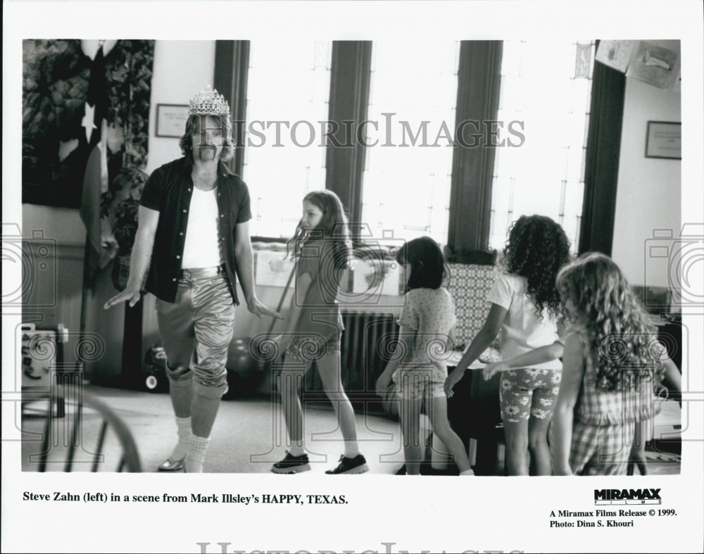 1999 Press Photo &quot;Happy,Texas&quot; Steve Zahn stars - Historic Images