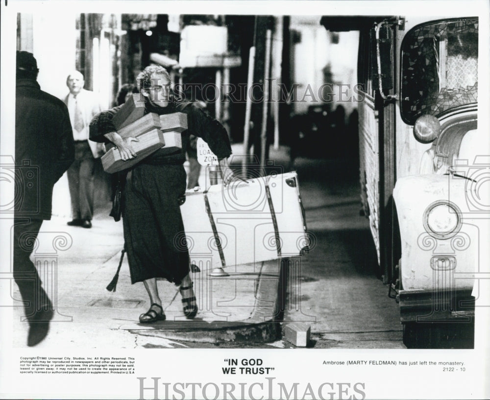 1980 Press Photo Marty Feldman starring in &quot;In God We Trust&quot; - DFPG78163 - Historic Images