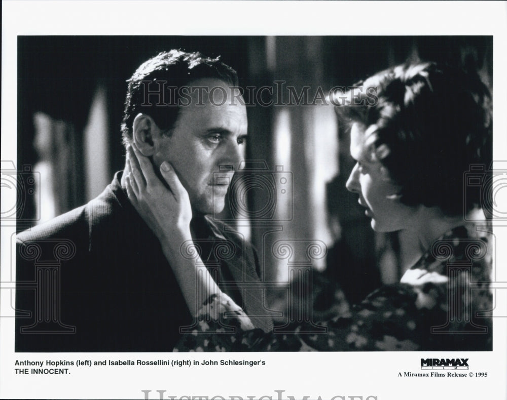 1995 Press Photo Actor Anthony Hopkins, Isabella Rossellini in &quot;The Innocent&quot; - Historic Images