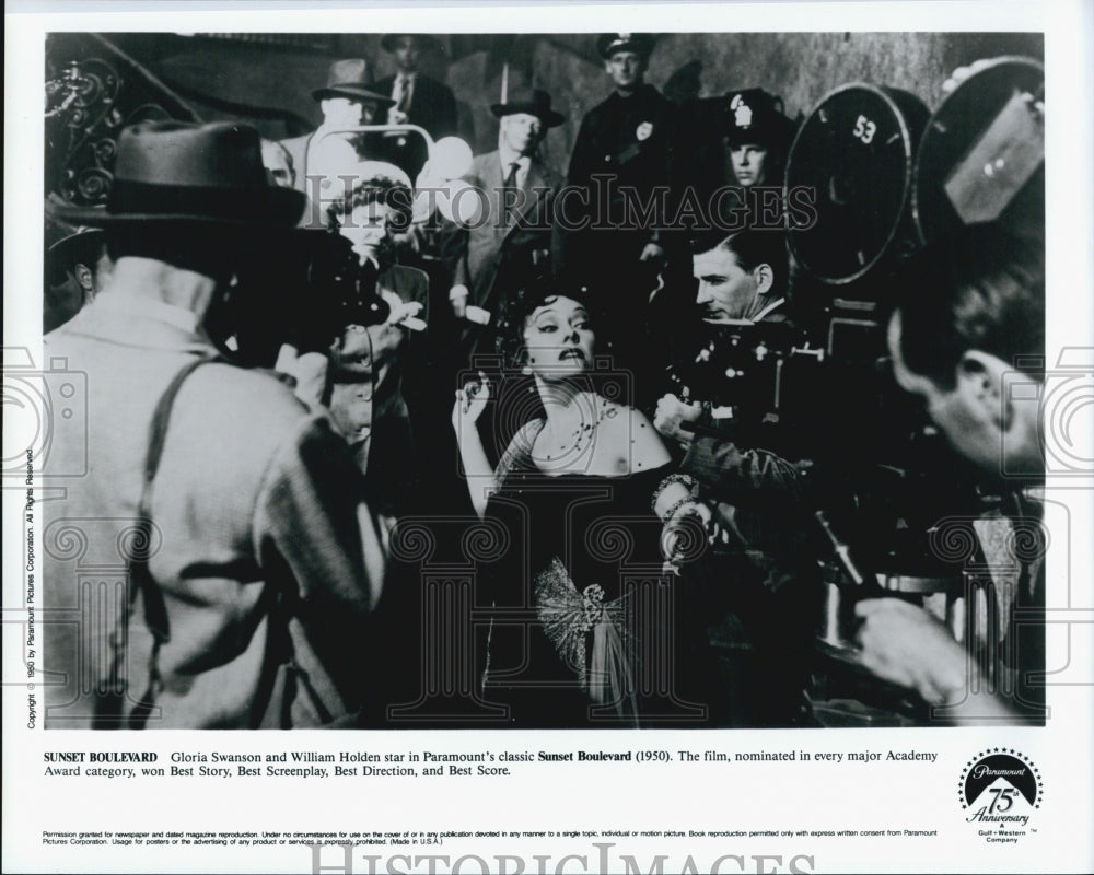 1950 Press Photo Gloria Swanson And William Holden In "Sunset Boulevard" - Historic Images
