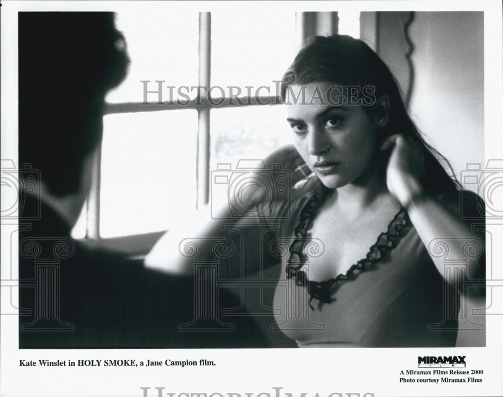 2000 Press Photo Kate Winslet Stars In Holy Smoke - DFPG79387 - Historic Images