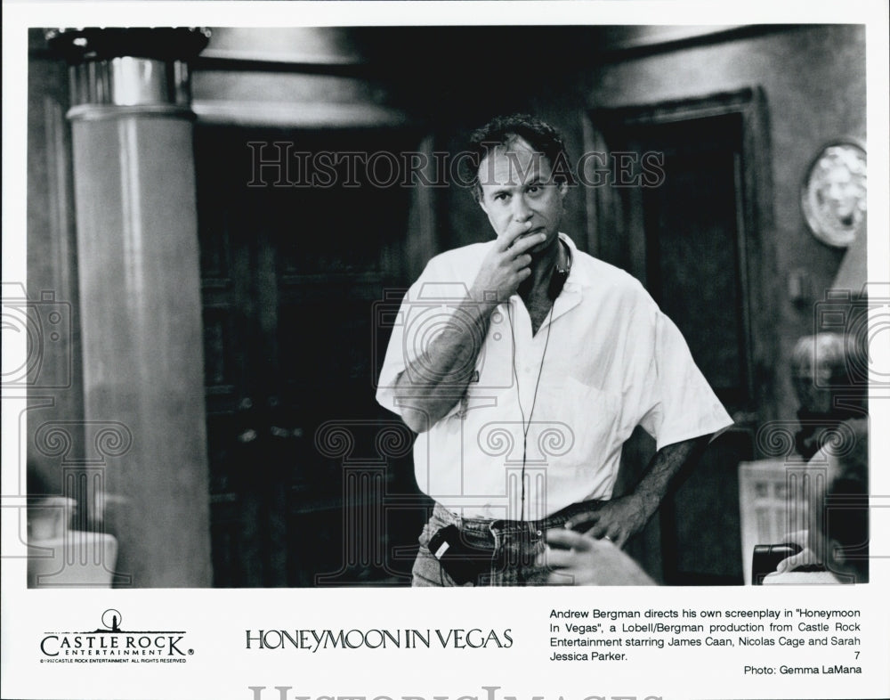 1992 Press Photo "Honeymoon In Vegas" Andrew Bergman directs - Historic Images