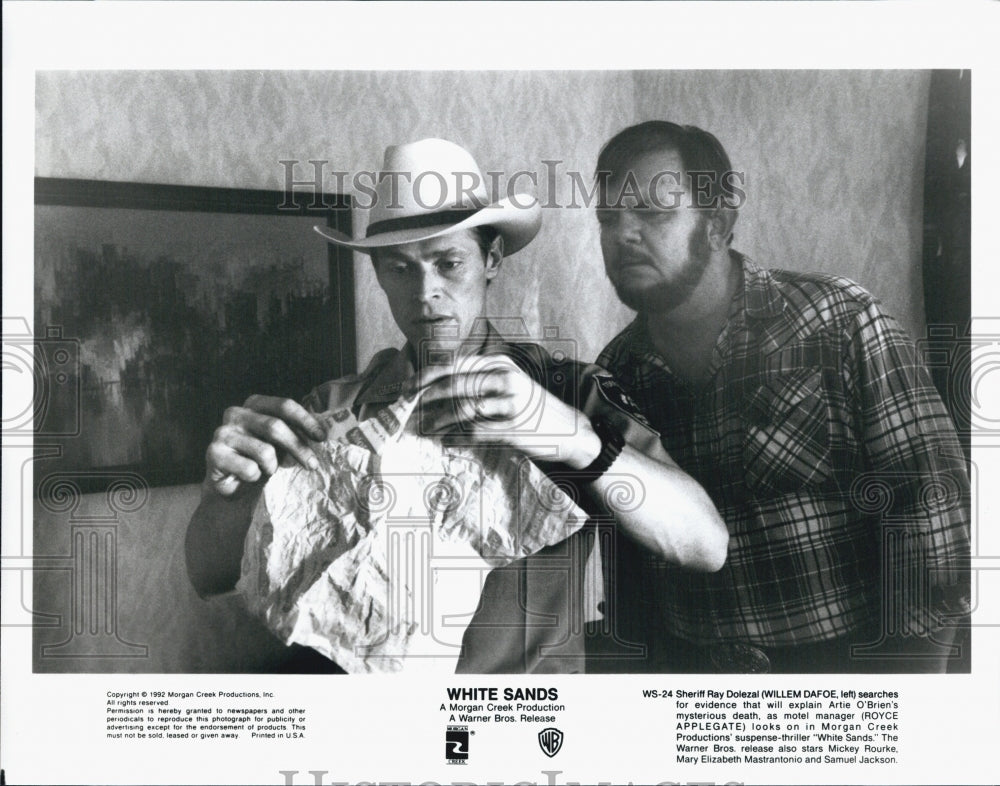 1992 Press Photo  "White Sands" Royce Applegate & Willem Dafoe - Historic Images