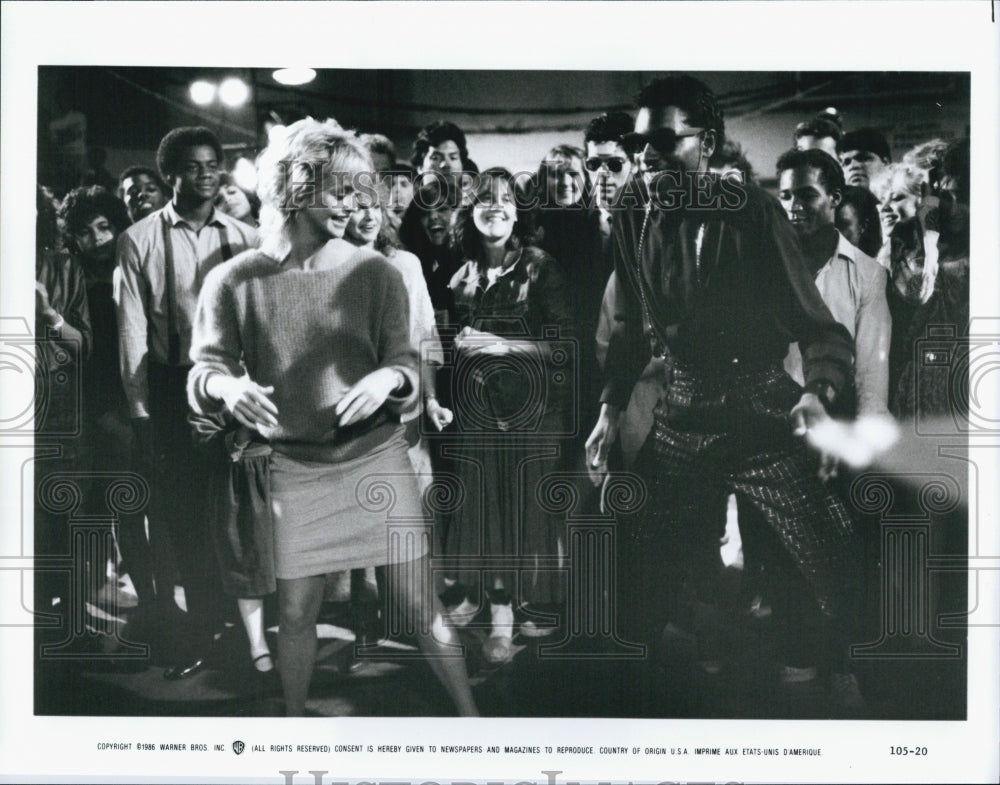 1986 Press Photo Goldie Hawn in a Warner Bros film - Historic Images