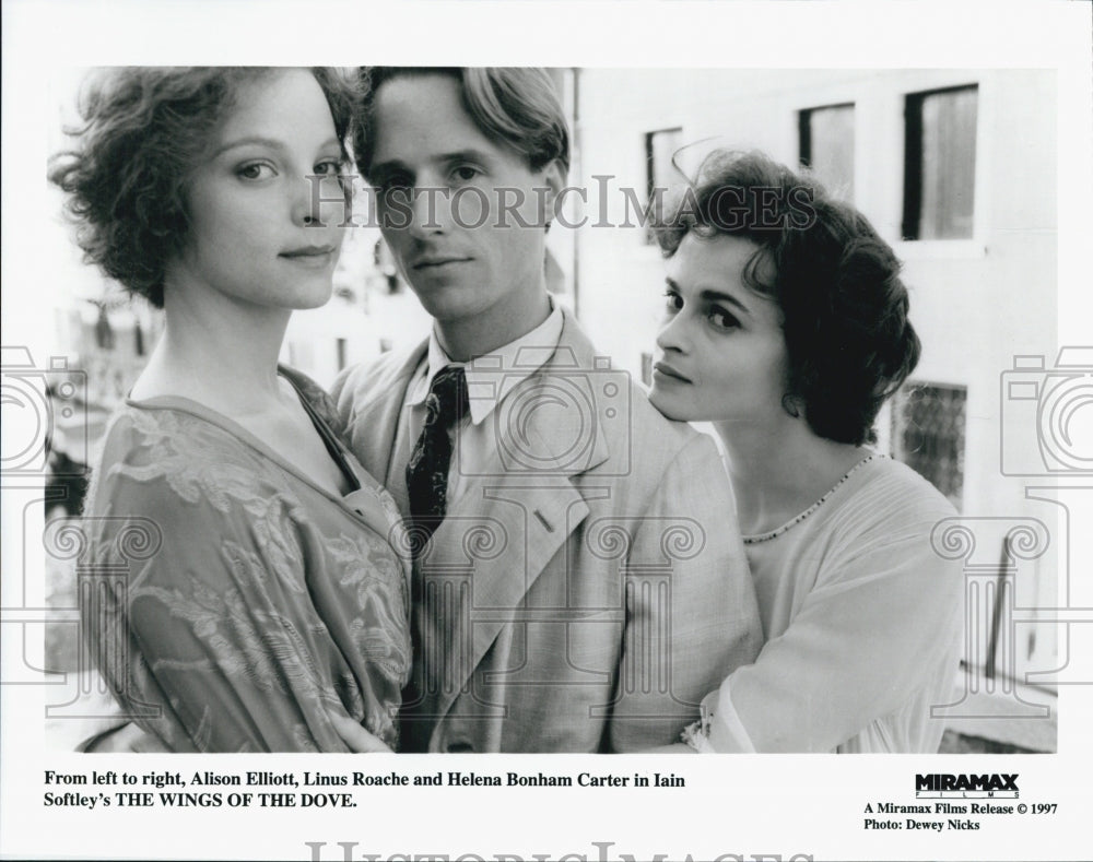 1997 Press Photo &quot;The Wings of the Dove&quot; Alison Elliott, Linus Roache - Historic Images