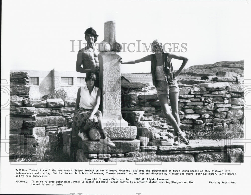 1982 Press Photo Daryl Hannah, V. Quennessen, P. Gallagher "Summer Lovers" - Historic Images
