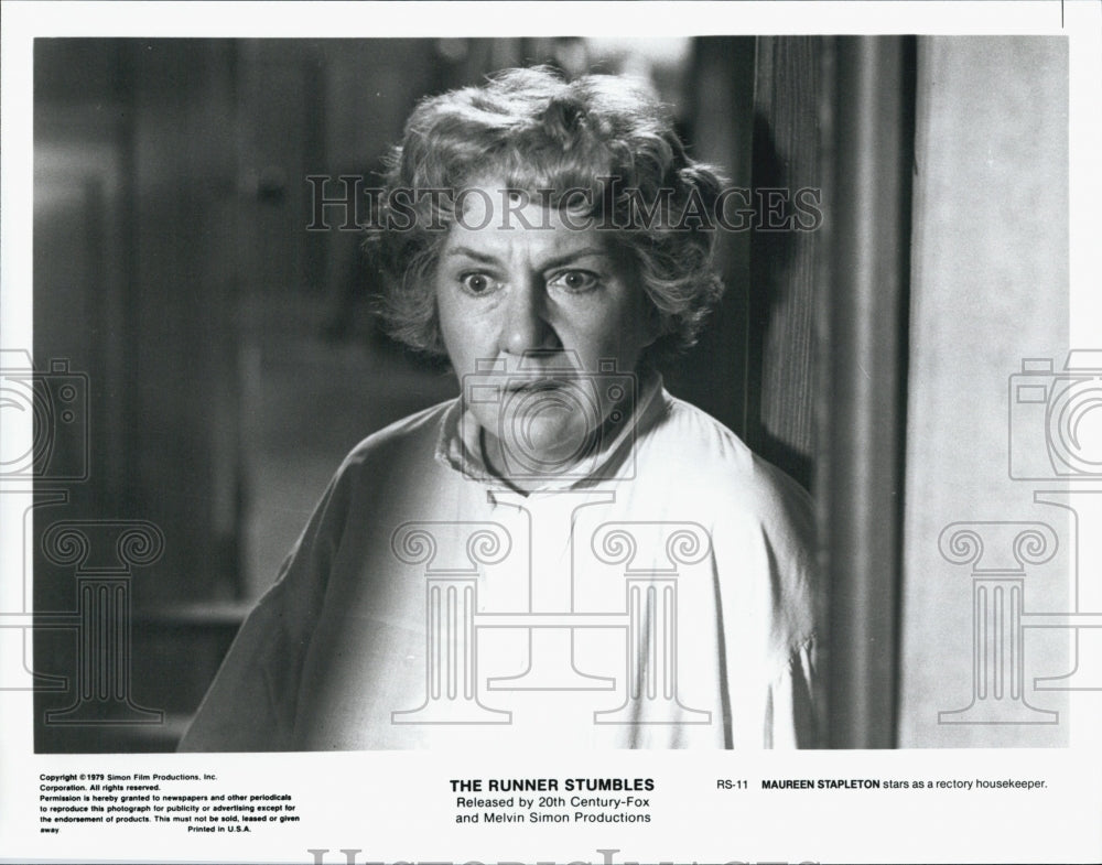 1979 Press Photo &quot;The Runner Stumbles&quot;  Maurenn Stapleton stars - Historic Images