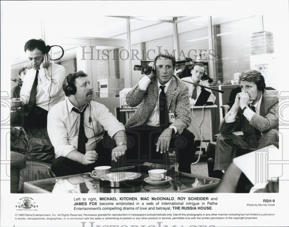 1980 Press Photo &quot;The Russia House&quot;  Michael Kitchen,Mac McDonald, Roy Scheider - Historic Images