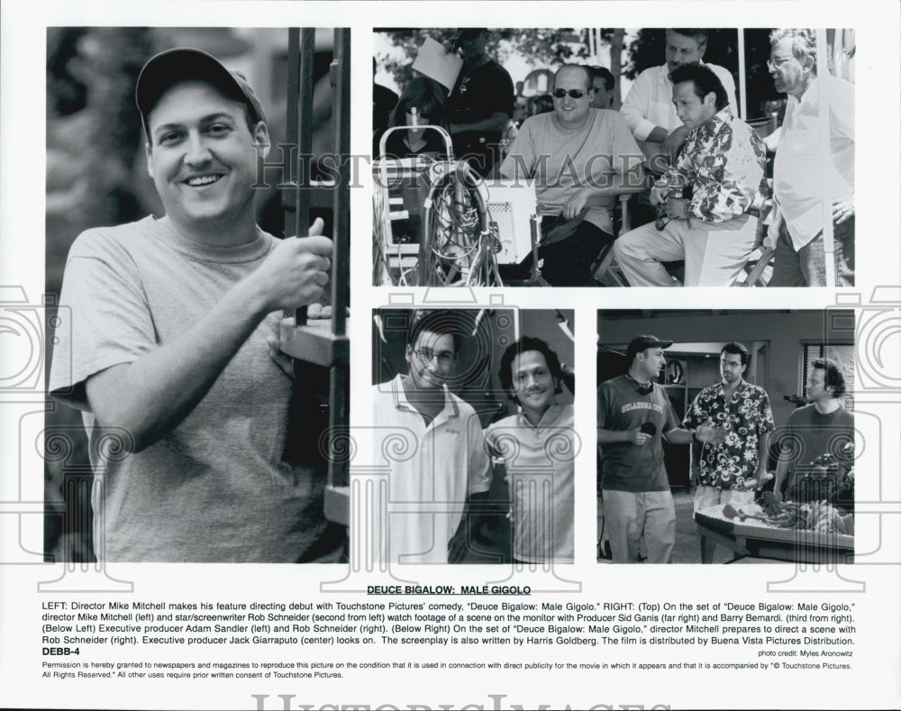 1999 Press Photo Director Mike Mitchell On Set Of "Deuce Bigalow: Male Gigolo" - Historic Images