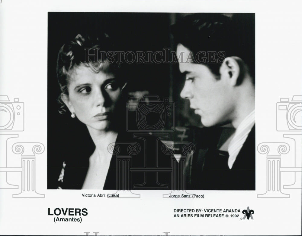 1992 Press Photo "Lovers" Victoria Abril & Jorge Sanz - Historic Images