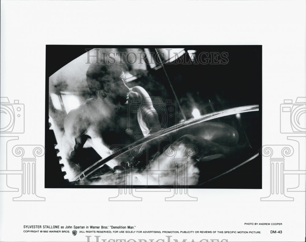 1993 Press Photo Actor Sylvester Stallone in "Demolition Man" Film - Historic Images