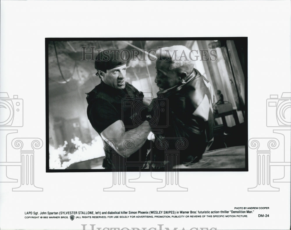 1993 Press Photo Actor Sylvester Stallone, Wesley Snipes in "Demolition Man" - Historic Images