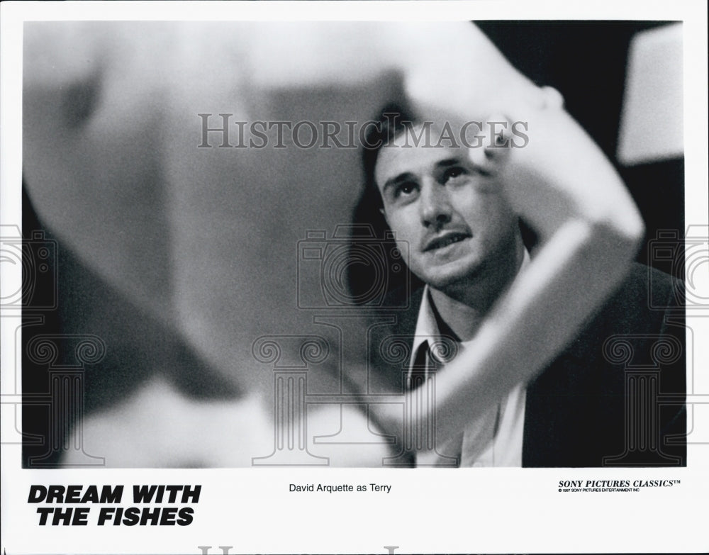 1997 Press Photo David Arquette in "Dream with the Fishes" - DFPG83319 - Historic Images