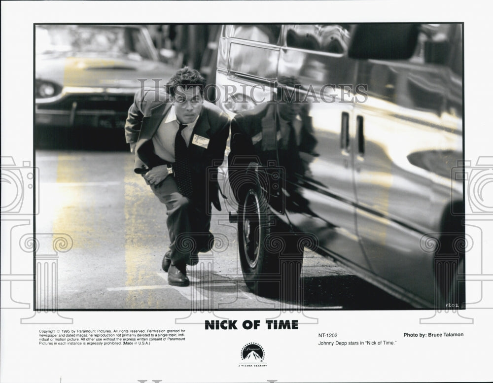 1995 Press Photo Johnny Depp "Nick of Time" - Historic Images