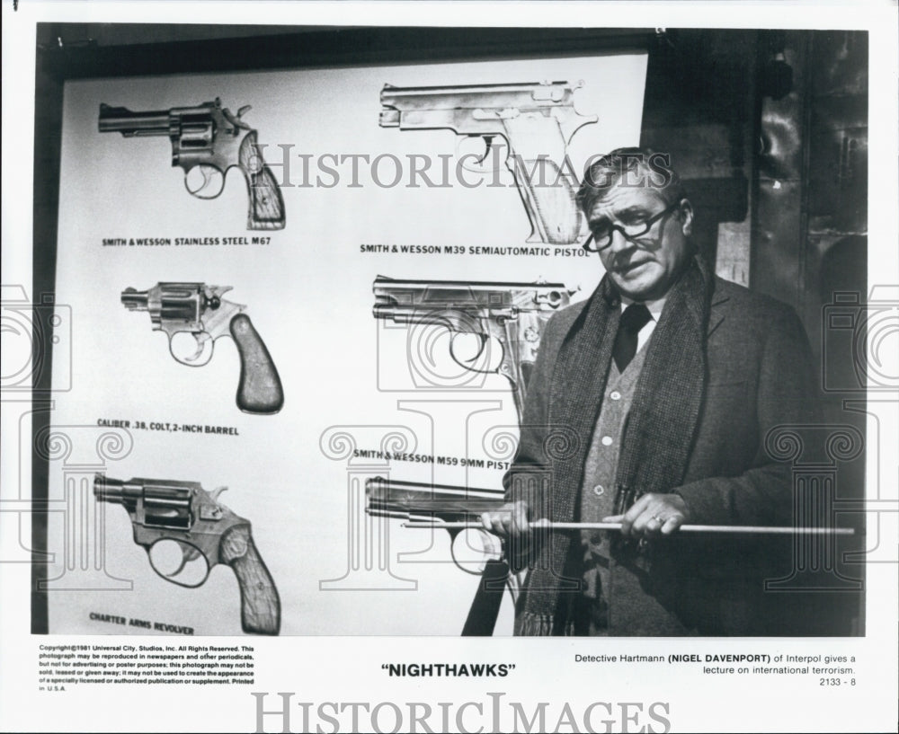 1981 Press Photo Nigel Davenport in "Nighthawks" - DFPG84945 - Historic Images
