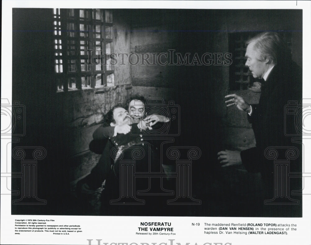 1979 Roland Topor and Dan van Hensen in &quot;Nosferatu the Vampyre&quot;-Historic Images