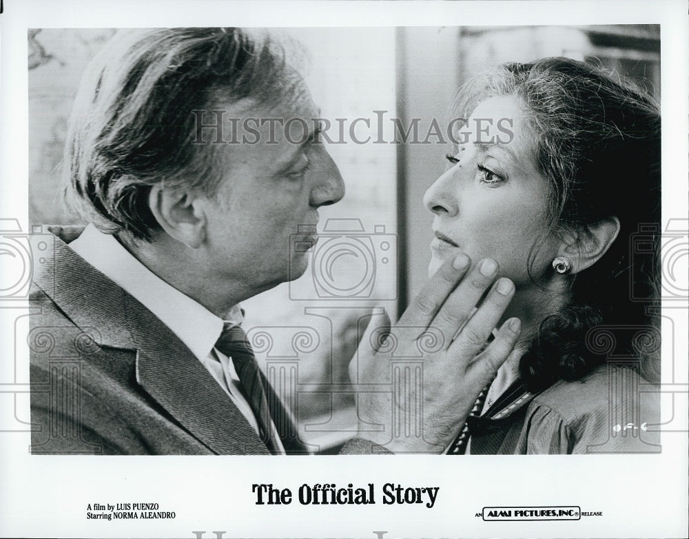 1985 Press Photo Scene From "The Official Story" - Historic Images