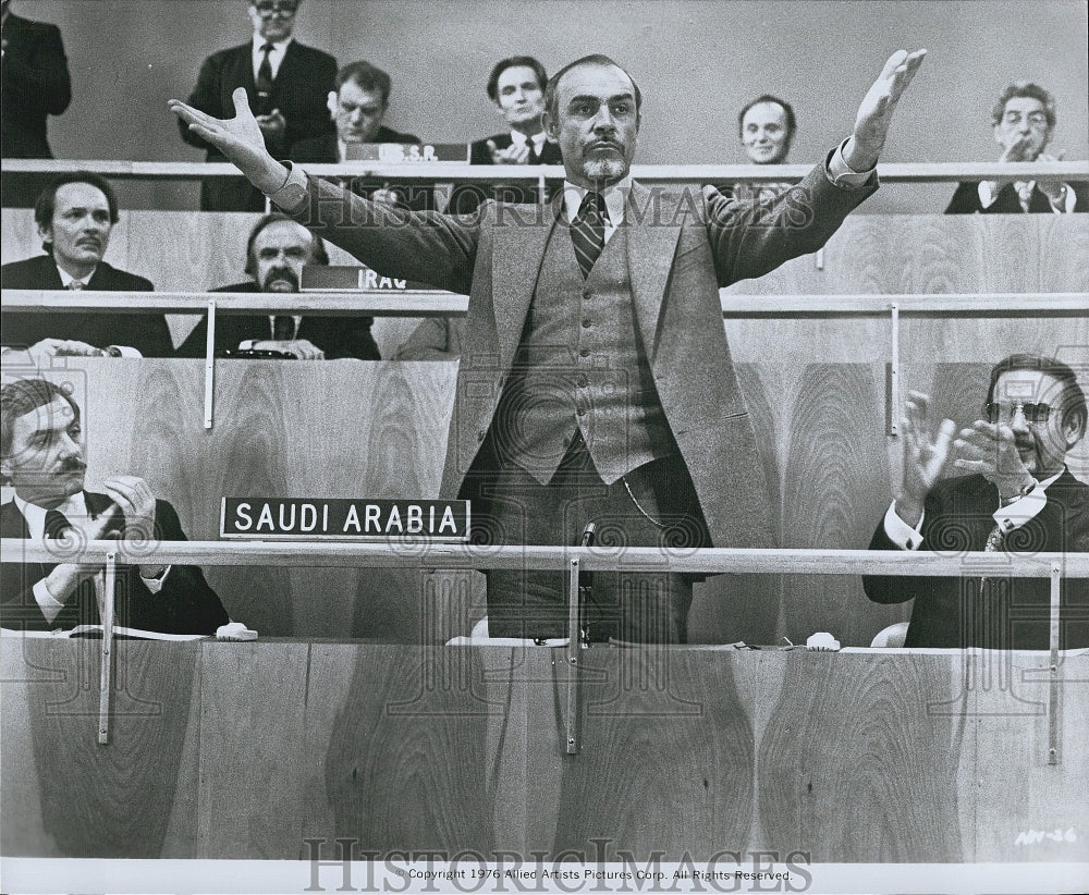 1976 Press Photo Actor Sean Connery Starring In Political Film &quot;The Next Man&quot; - Historic Images