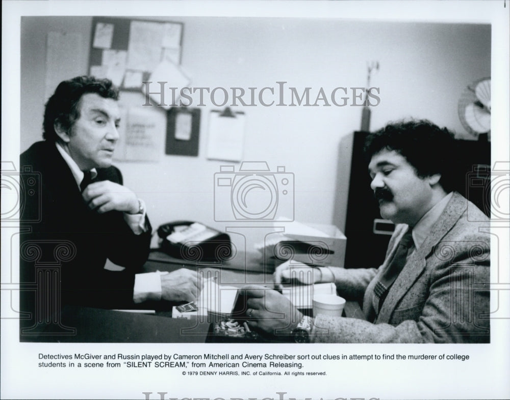 1979 Press Photo "Silent Scream" Starring Cameron Mitchell and Avery Schreiber - Historic Images
