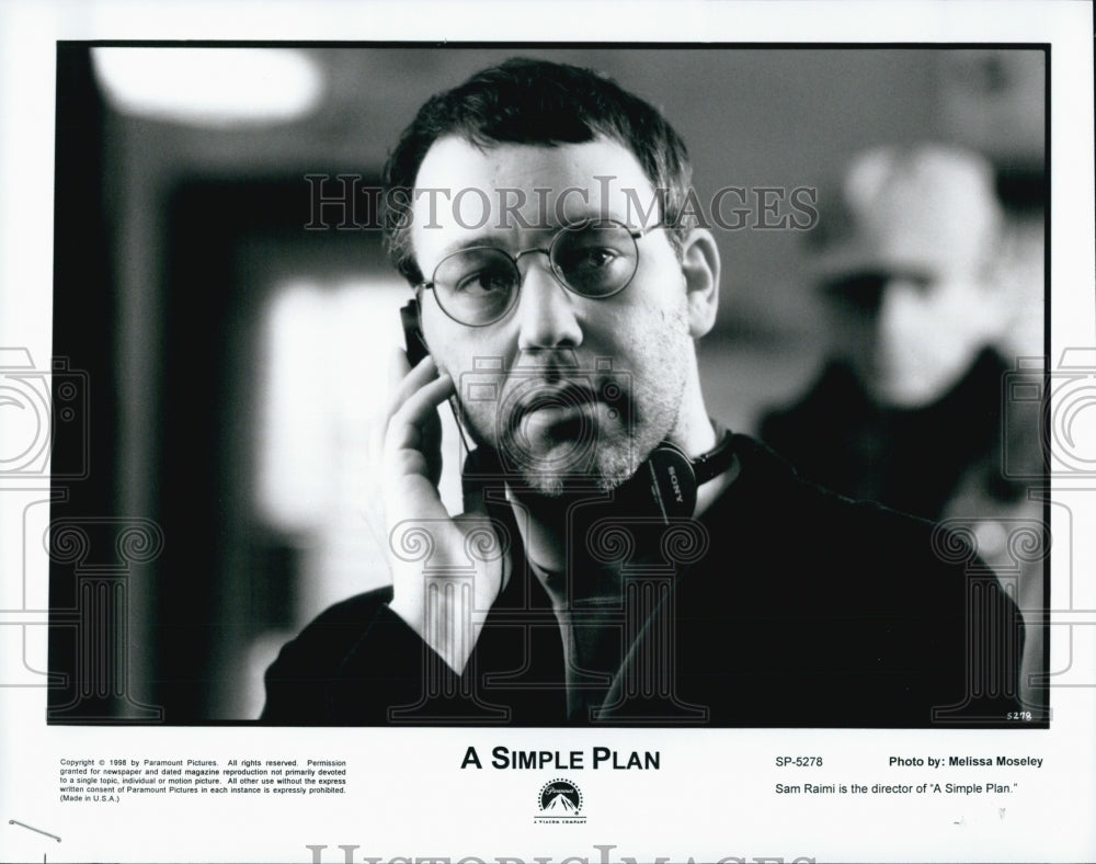 1998 Press Photo Sam Raimi, Director &quot;A Simple Plan&quot; - Historic Images