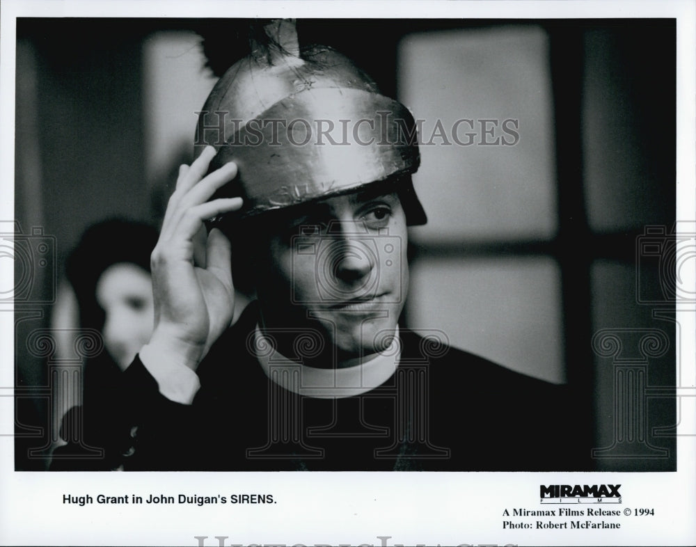 1994 Press Photo Hugh Grant "Sirens" - Historic Images