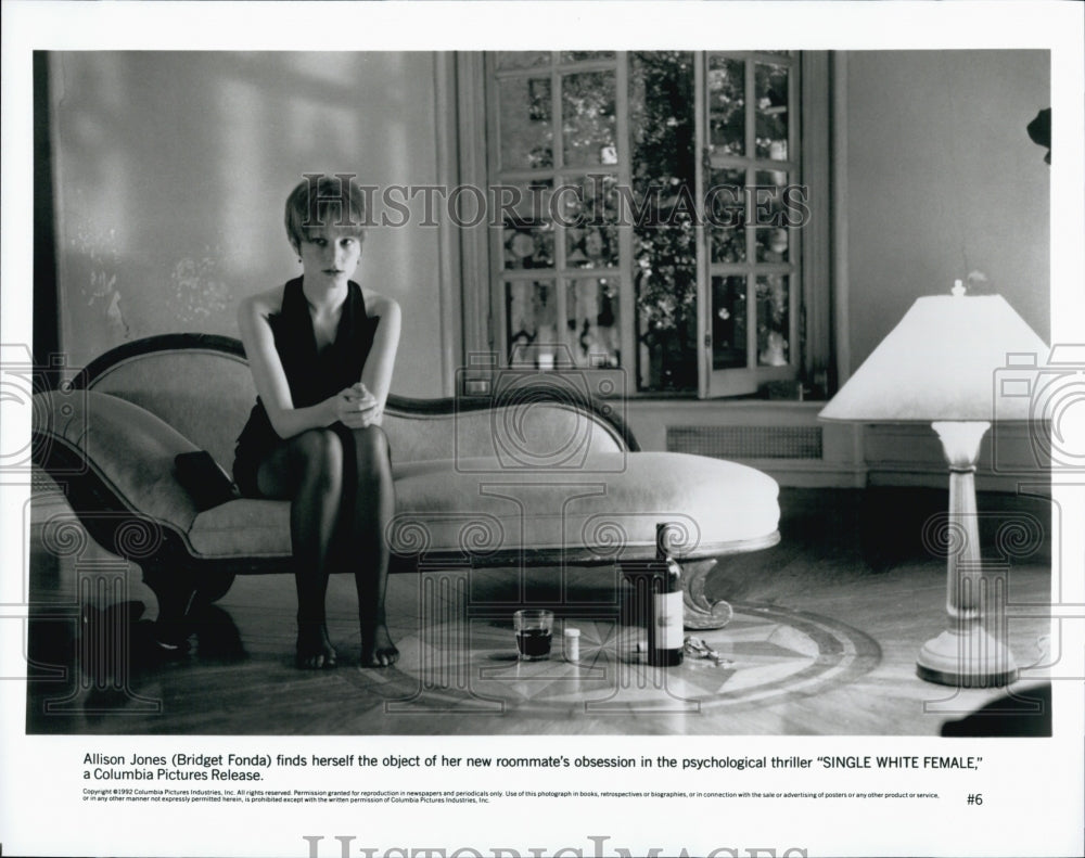1992 Press Photo Bridget Fonda "Single White Female" - Historic Images