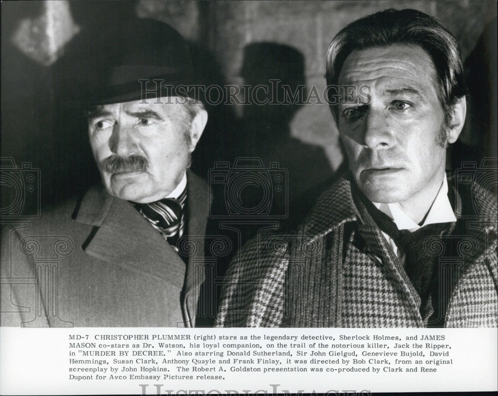 1979 Press Photo Actors Christopher Plummer And James Mason In "Murder by Decree - Historic Images