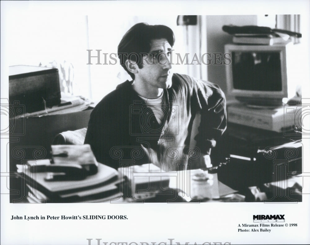 1998 Press Photo Peter Howitt&#39;s &quot;Sliding Doors&quot; Starring John Lynch - Historic Images