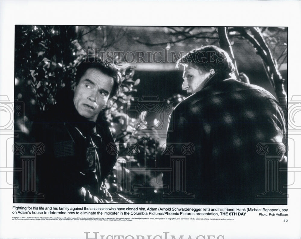 2000 Press Photo Arnold Schwarzenegger, M. Rapaport "The 6th Day" - Historic Images