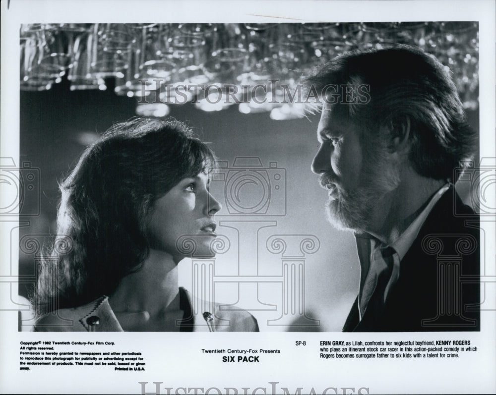 1982 Press Photo Actors Erin Gray And Kenny Rogers In Comedy Drama "Six Pack" - Historic Images
