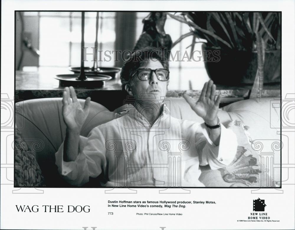 1997 Press Photo  &quot;Wag the Dog&quot; Dustin Hoffman - Historic Images