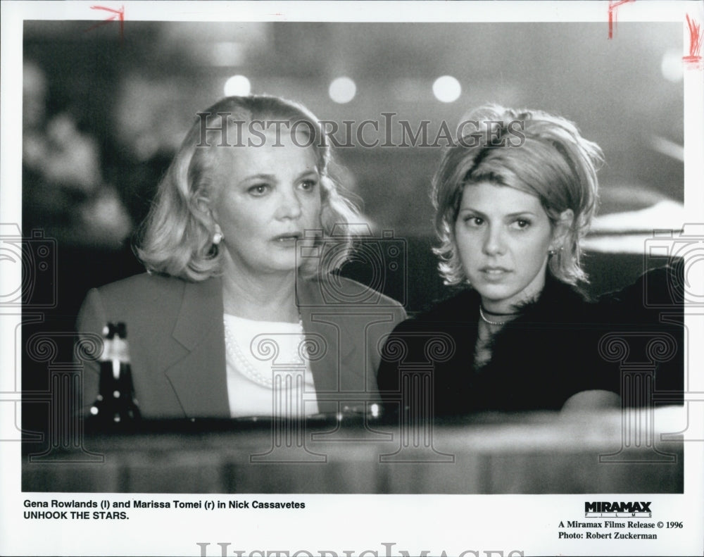 1996 Press Photo Actors Gena Rowlands And Marissa Tomei In "Unhook the Stars" - Historic Images