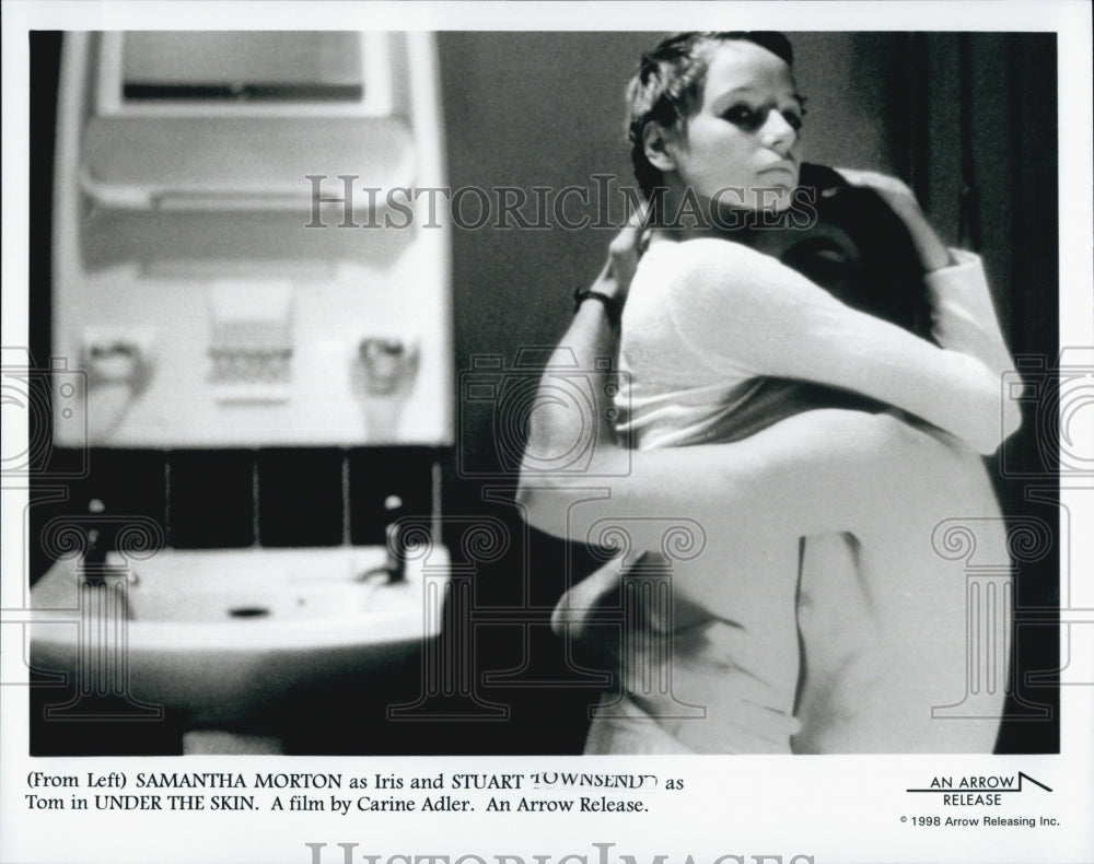 1998 Press Photo &quot;Under the Skin&quot; Samantha Morton &amp; Stuart Townsend - Historic Images