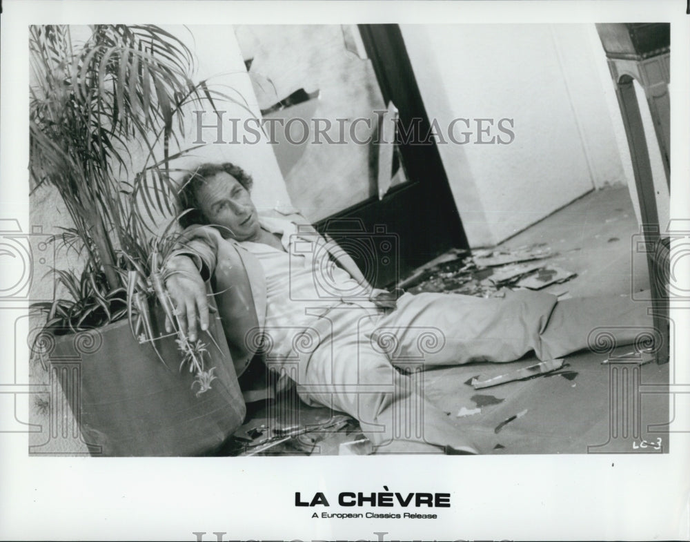 1981 Press Photo A scene from "La Chevre" - Historic Images