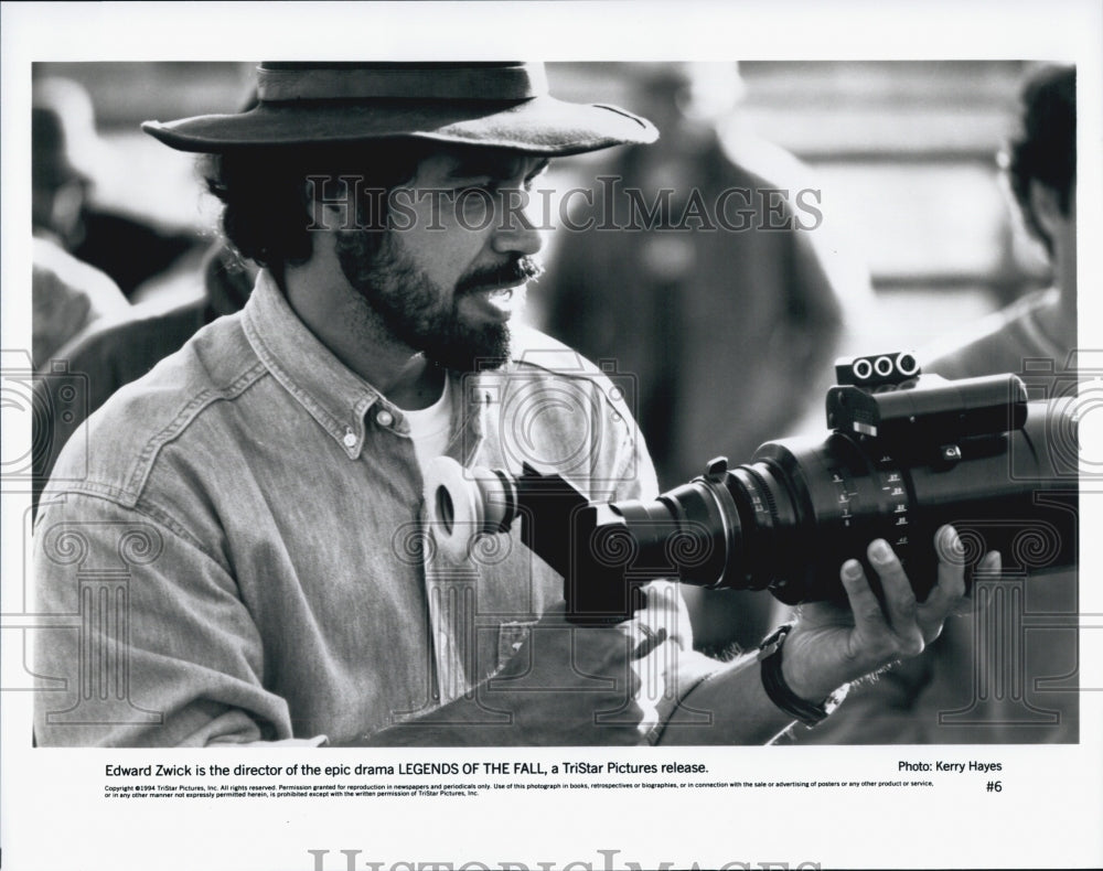 1994 Press Photo "Legends of the Fall" Edward Zwick directs - Historic Images