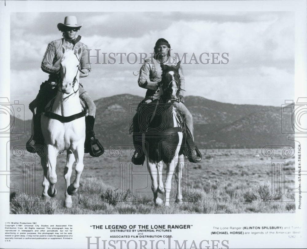 1981 Press Photo "The Legend of the Lone Ranger"Mike Horse & Klinton Spilbury - Historic Images