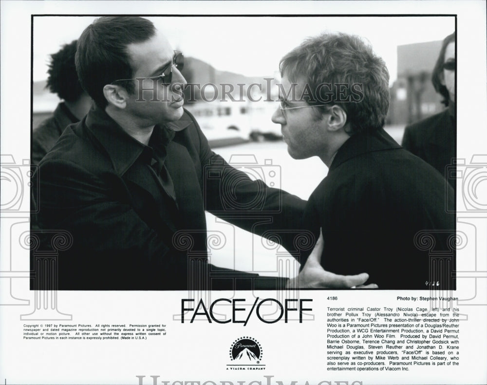 1997 Press Photo "Face/Off" starring Nicholas Cage & Alessandro Nivola - Historic Images